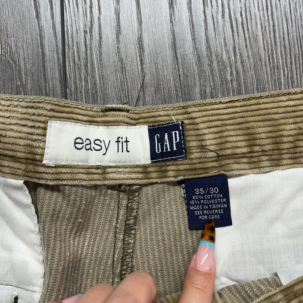 Vintage Gap Easy Fit Corduroy Pants Mens 35x30 Tan Khaki Pleated Trousers Prep - Picture 3 of 8